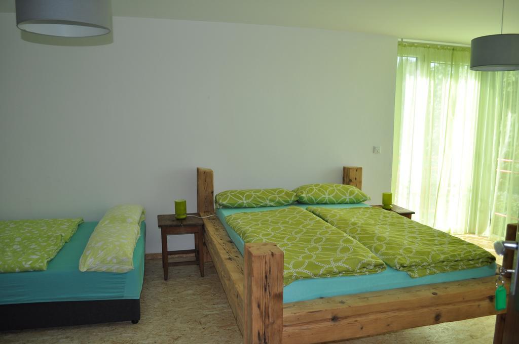 Punkrock Harbour Pension Baehr Karlsruhe Ngoại thất bức ảnh