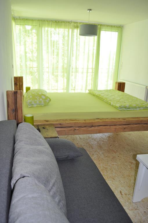 Punkrock Harbour Pension Baehr Karlsruhe Ngoại thất bức ảnh