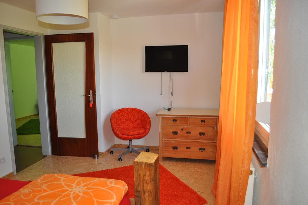 Punkrock Harbour Pension Baehr Karlsruhe Ngoại thất bức ảnh
